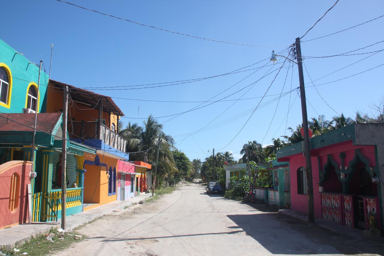 Ocean Dream Beachfront House Hotel El Cuyo Esterno foto